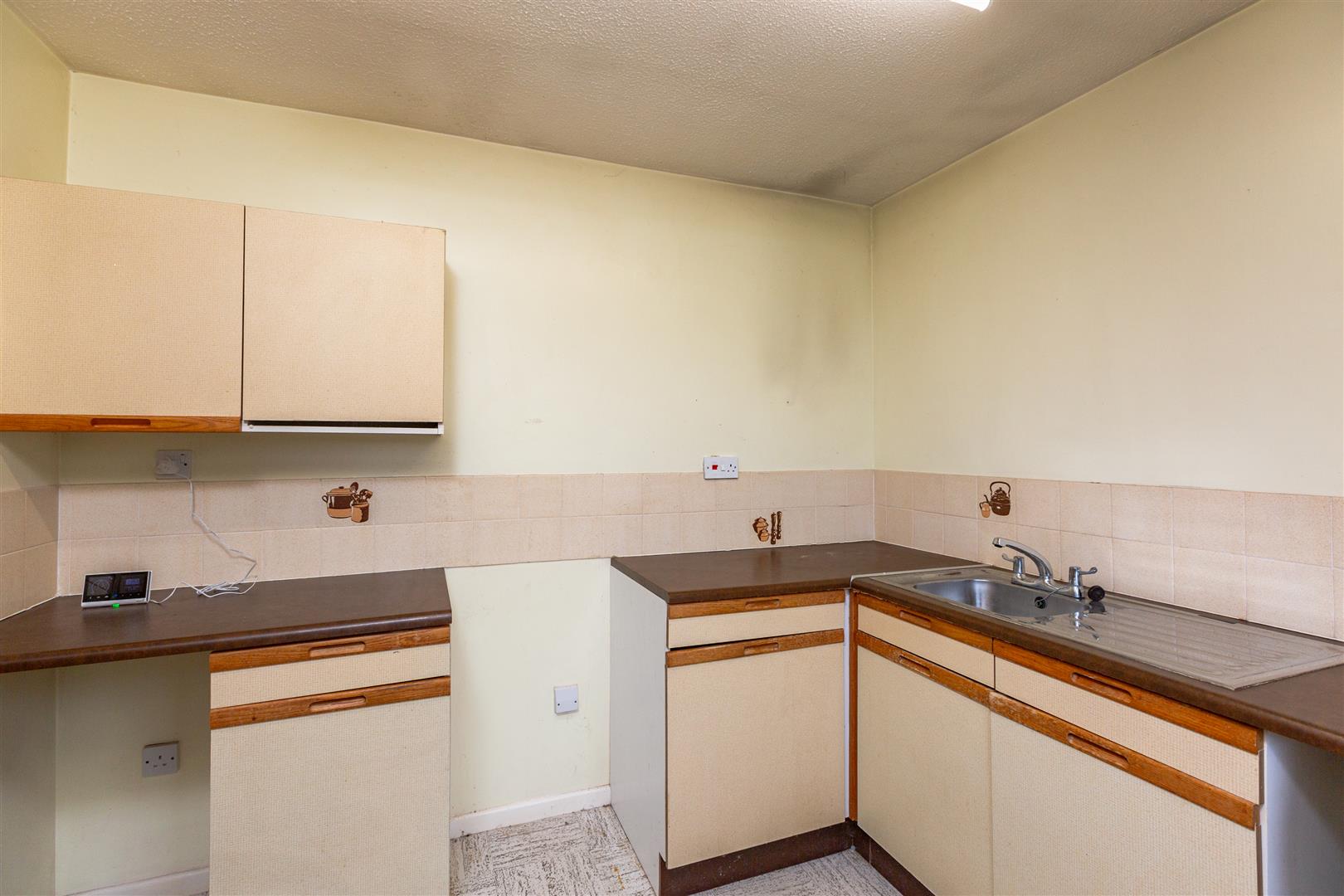 Y Llwyni, Llangyfelach, Swansea, SA6 6BL